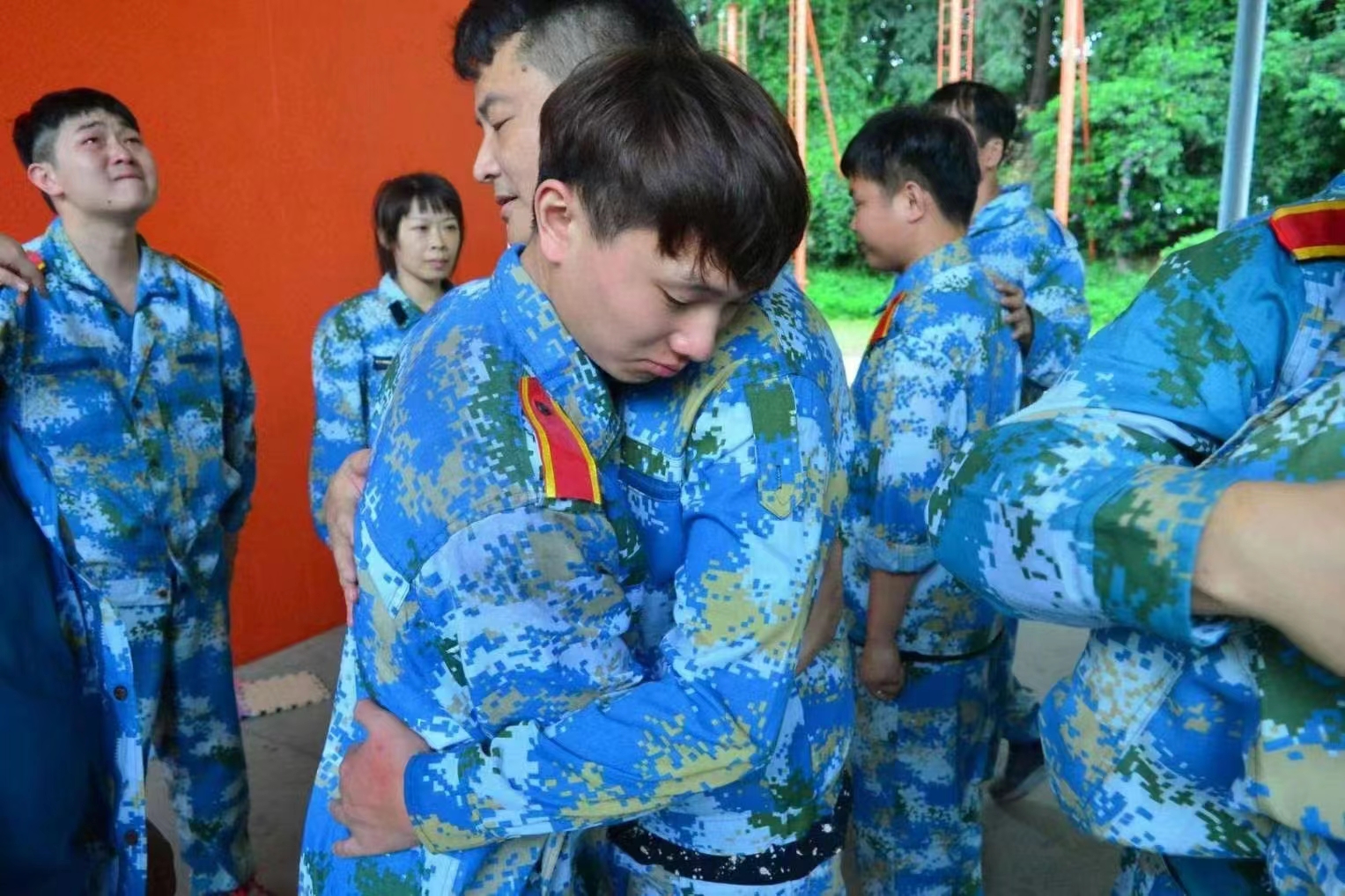 AG��˾(�й���)�����޹�˾����